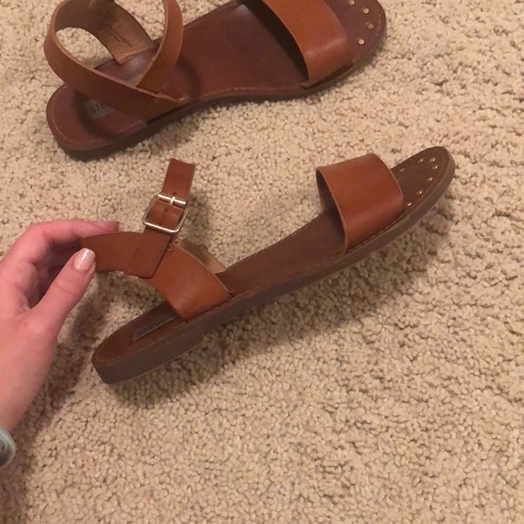 Sandals - Picture 2 of 3